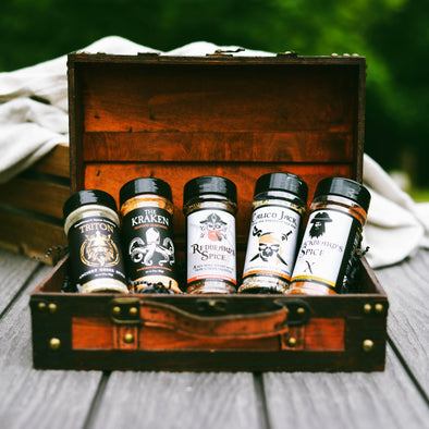 The Captain's Treasure Chest (with Leather handle) - Five Bottle Perfect Guy Gift